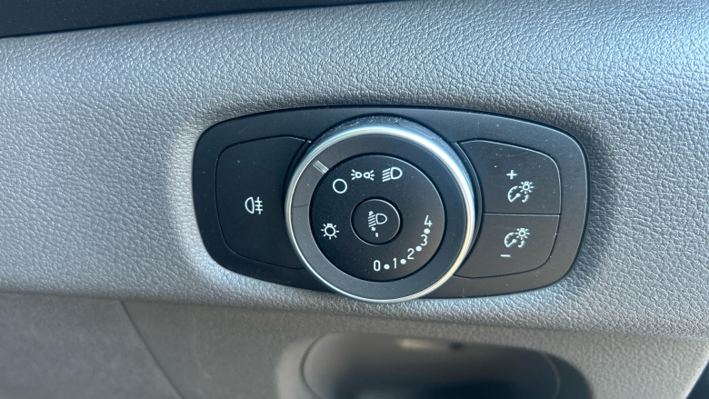 Ford Transit 350 L3 Diesel Fwd 2.0 EcoBlue 130ps H2 Leader Van Auto